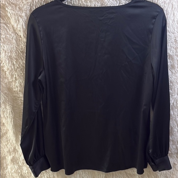 JM Collection Black Silky Blouse - Picture 6 of 7
